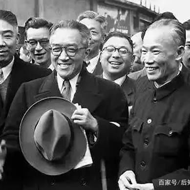 胡适：鲁迅骂我十余年，但我从不回应_君子_蒋介石_民国