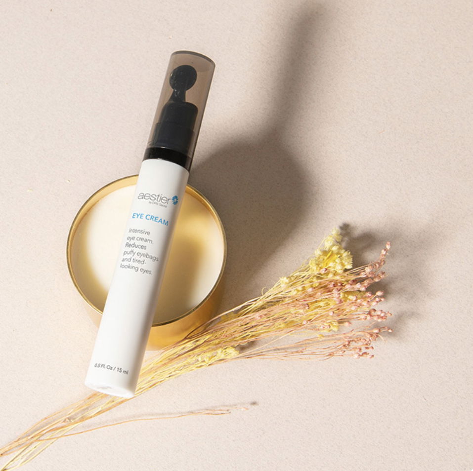 熙黛爾活奕眼霜 👊🏻類肉毒，知道有多強大了吧！