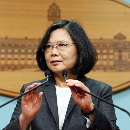 蔡英文多次辅选陈时中 台民众不买账