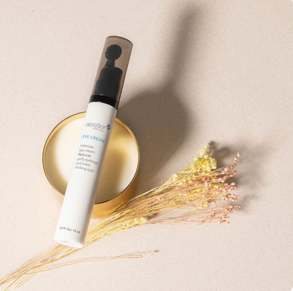 活奕眼霜 🔸撫平細紋、淡化眼袋黑眼圈