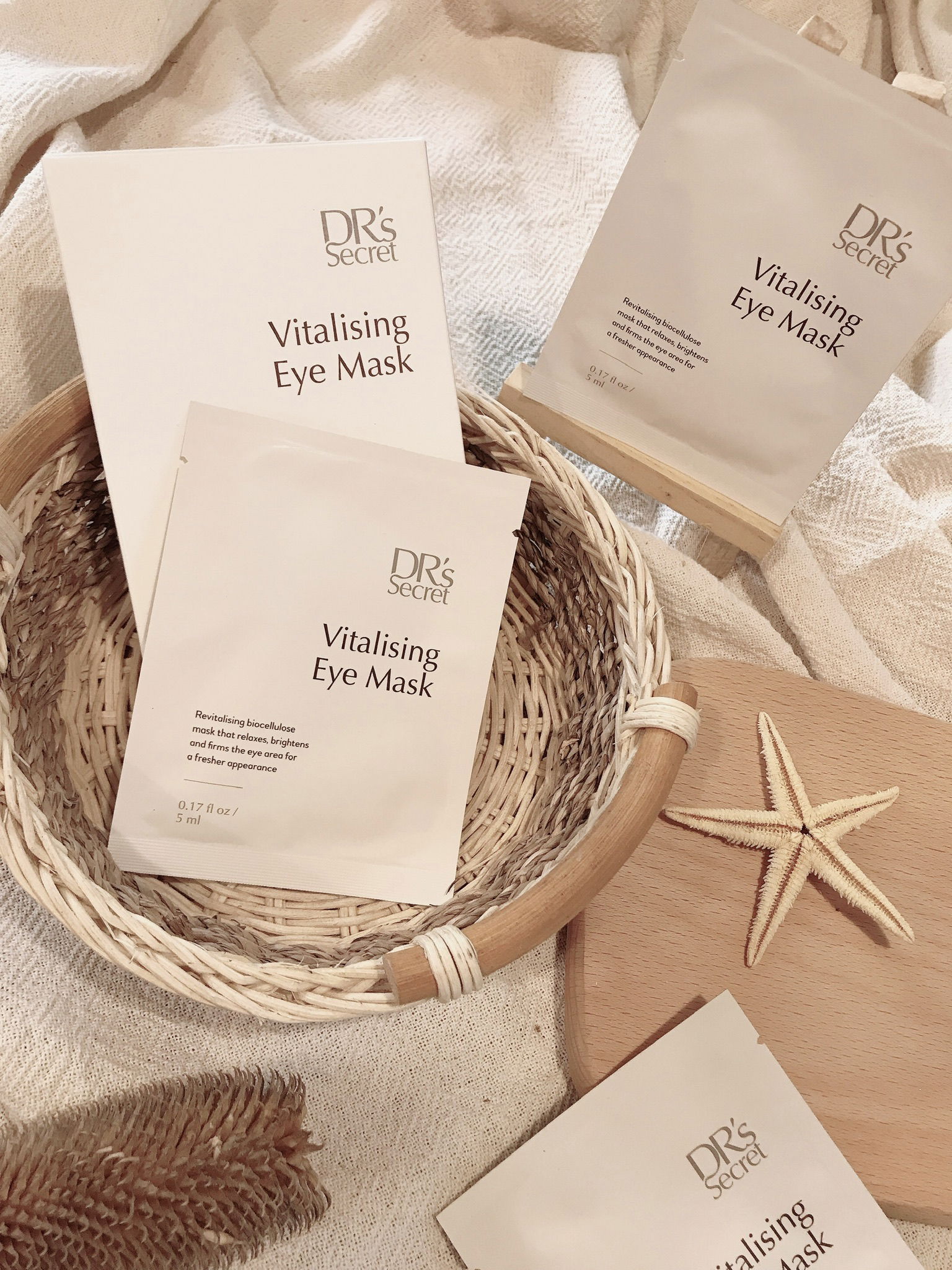 眼睛笑瞇瞇｜魚尾眼膜