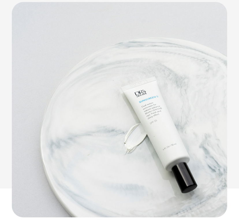 5號 防曬霜(紫外線剋星)🧡特別添加了蘆薈油，防護的同時，幫助均勻膚色，呈現自然光澤/防曬係數 25