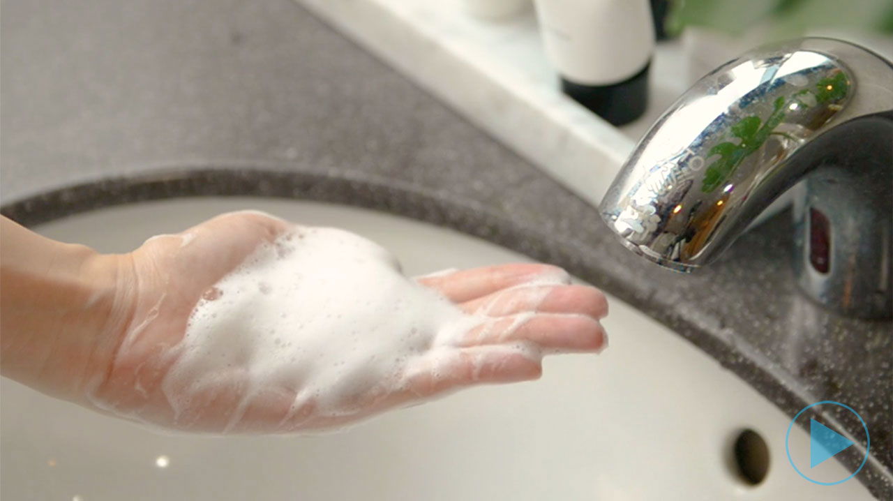 綿密泡泡，清潔卸妝軟化角質搞定