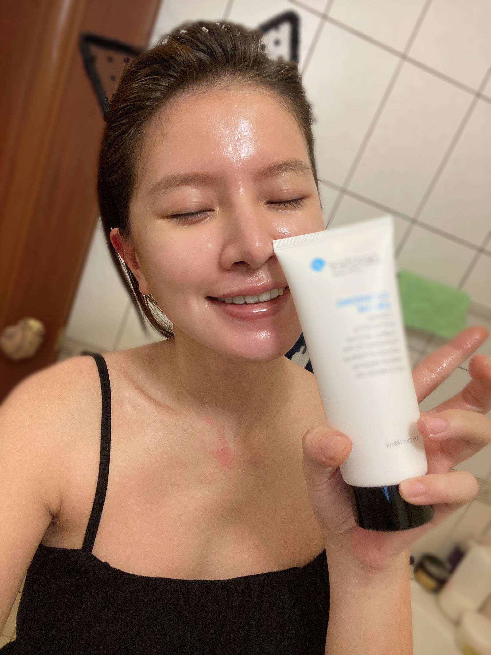 「A1卸妝乳」毛孔清道夫