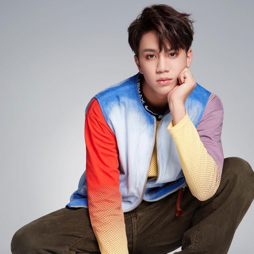 AcQUA源少年 李秉諭 (貢丸) Instagram