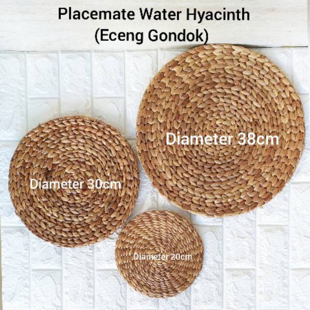 1. Placemate Eceng Gondok