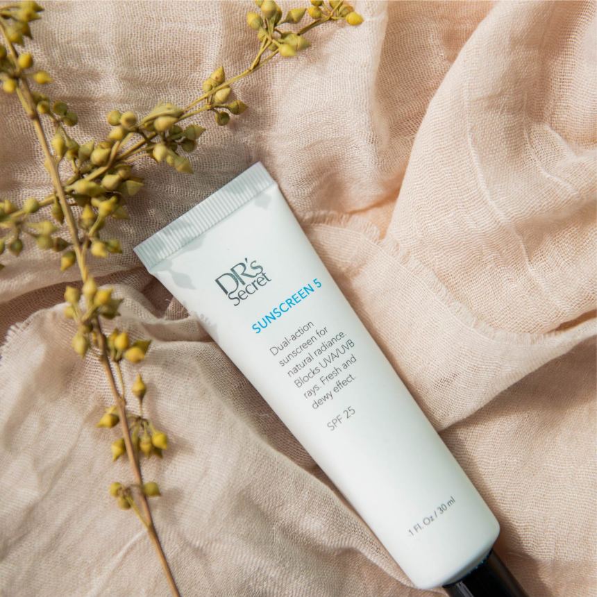 透亮保水 防曬霜 5