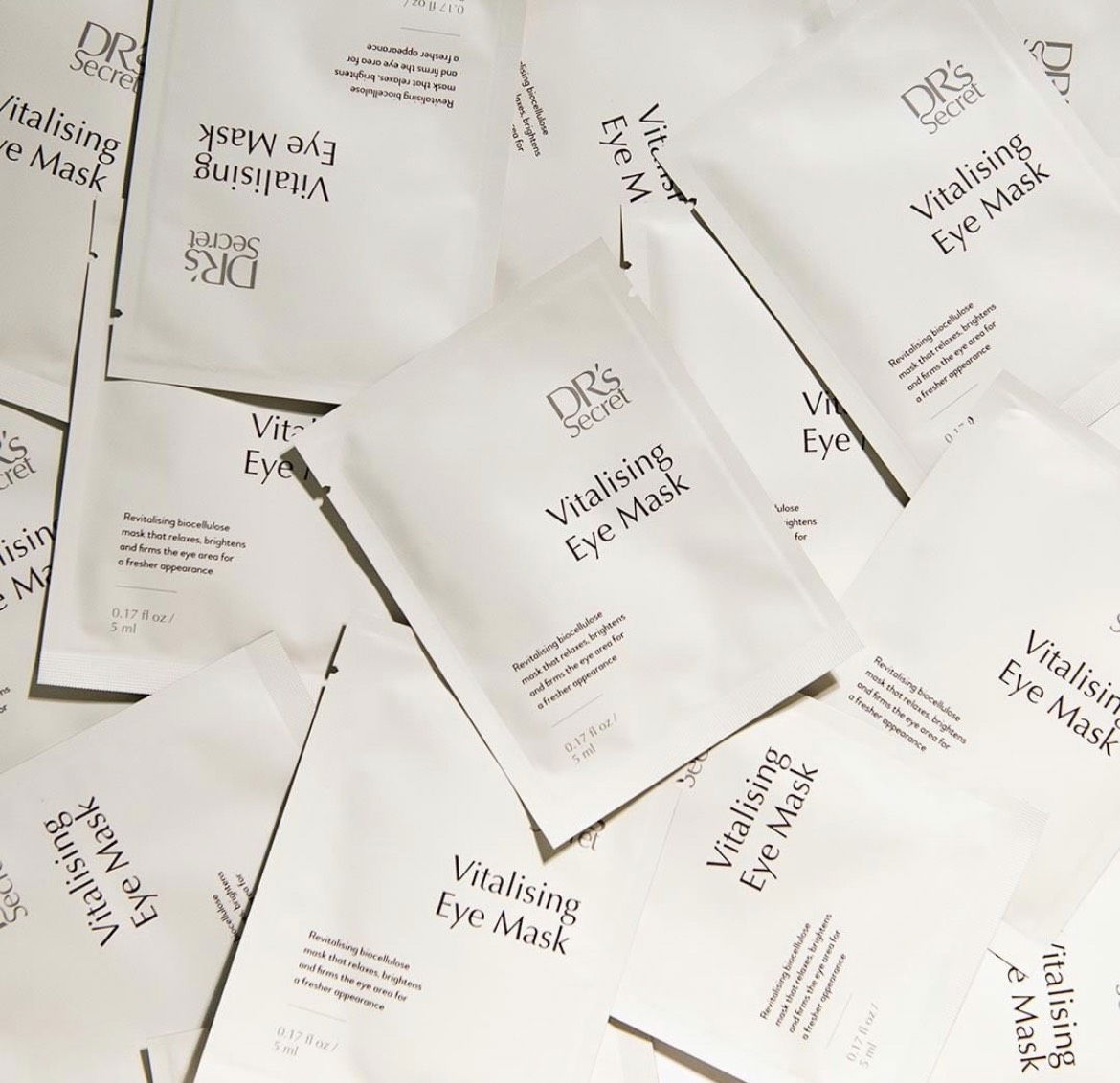 擊退熊貓眼-煥活晶透眼膜