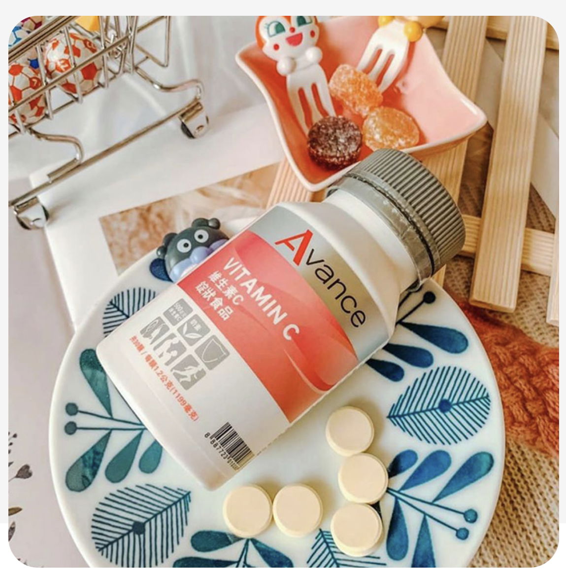 一錠取代10顆柳橙的豐富維生素C錠狀食品