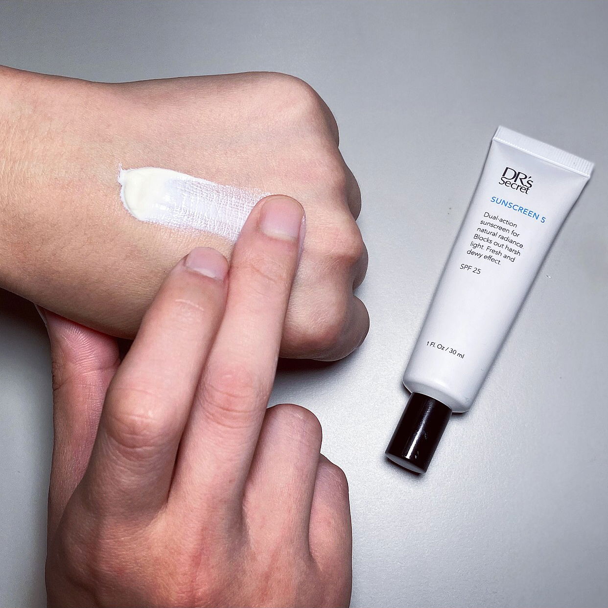 #5 防曬霜 - 親膚不黏膩