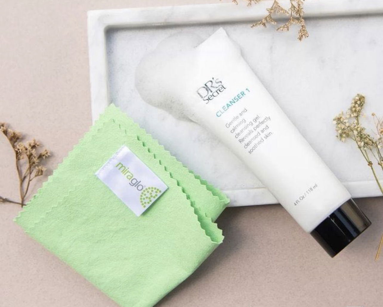 神奇的粉刺剋星(請搭配1號潔膚霜使用)