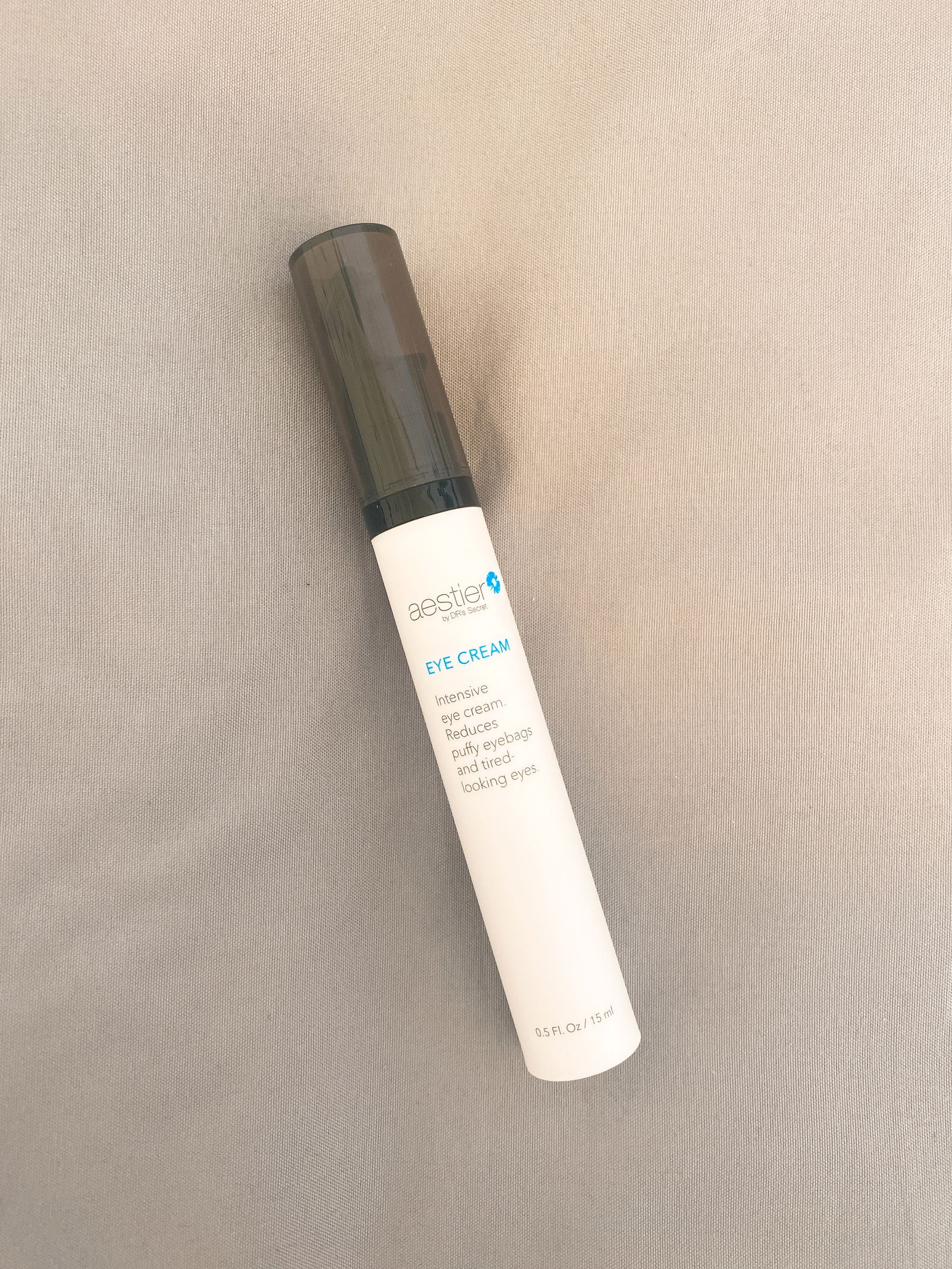 活奕眼霜-有效撫平細紋毛孔