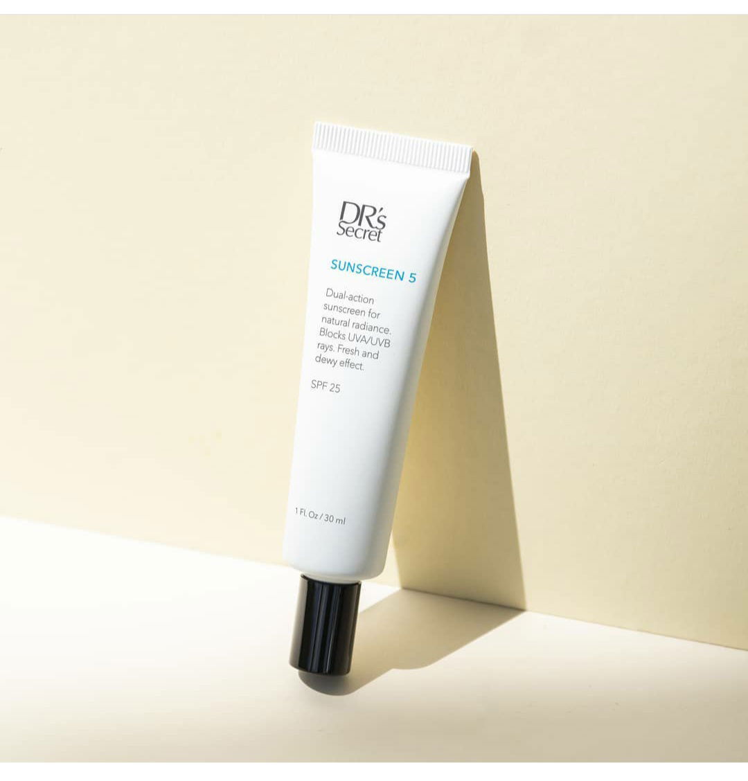 六角折射曬不黑☀️防曬霜(保水)