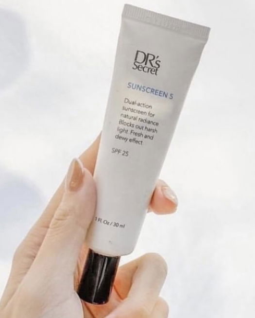 5防曬霜#保水 為肌膚築起無隙防護屏障 