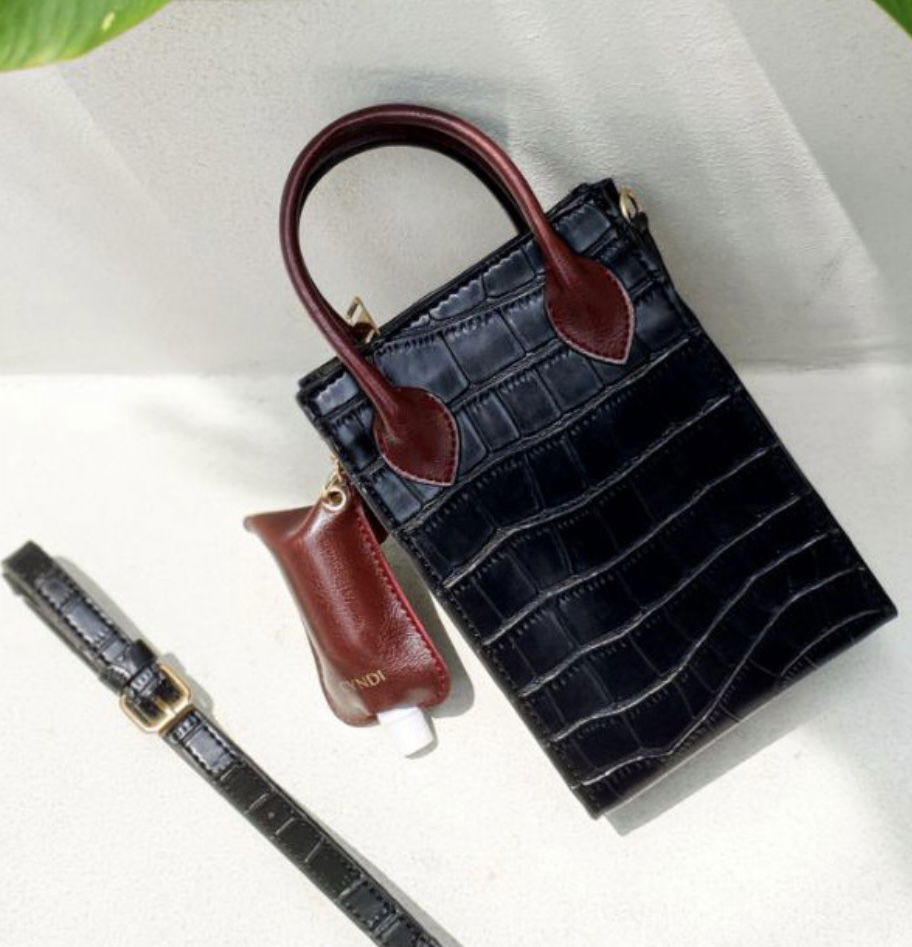 14. slingbag mini viral