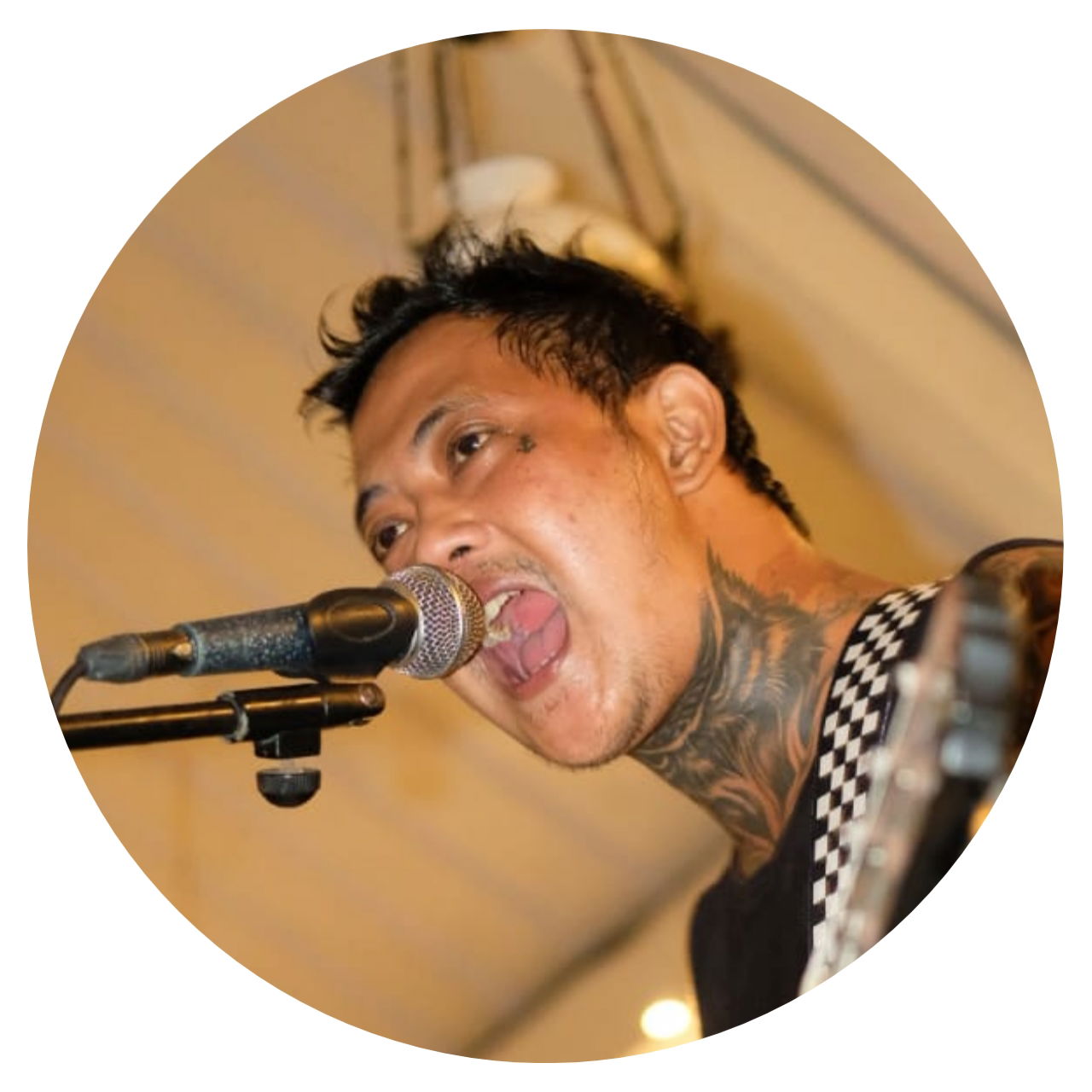 Cupliz (Vocal/Guitar)