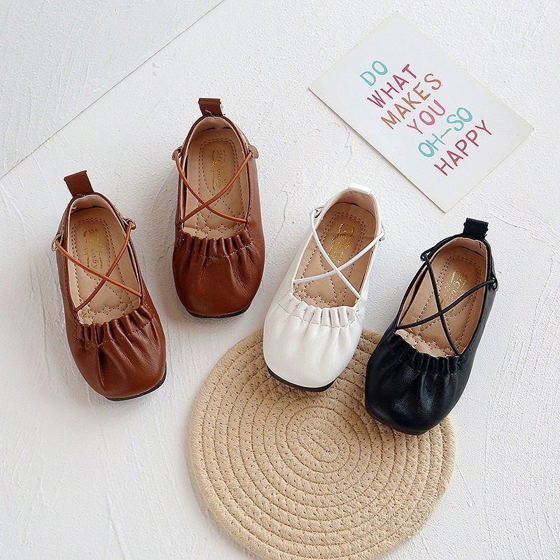 15. Flatshoes Anak