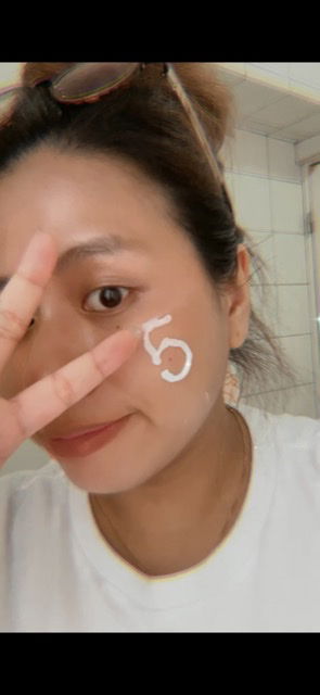 現代白雪公主 ❤️ 5號防曬霜（物理性防曬）保水