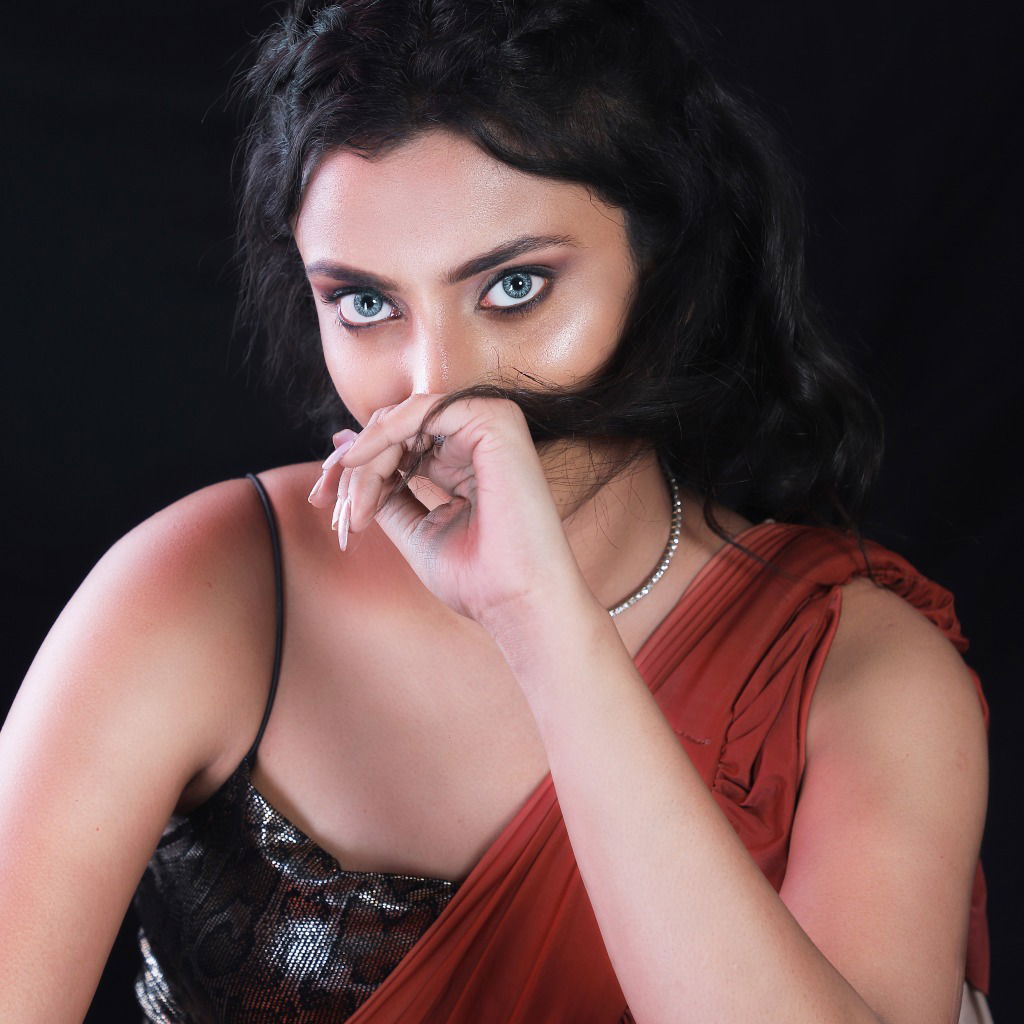 Elite Escorts in Dwarka 8882247153 New Call Girls