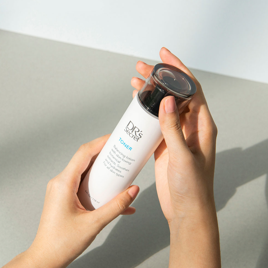  T 2 調膚液 👉 保濕 平衡皮膚 P H 值   油水平衡幫助後續保養品吸收