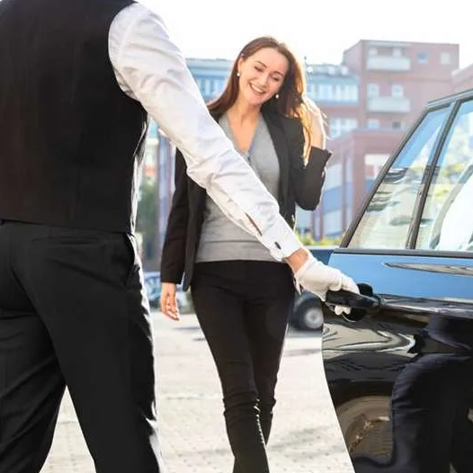 How To Choose The Best Luxury Chauffeur Services?