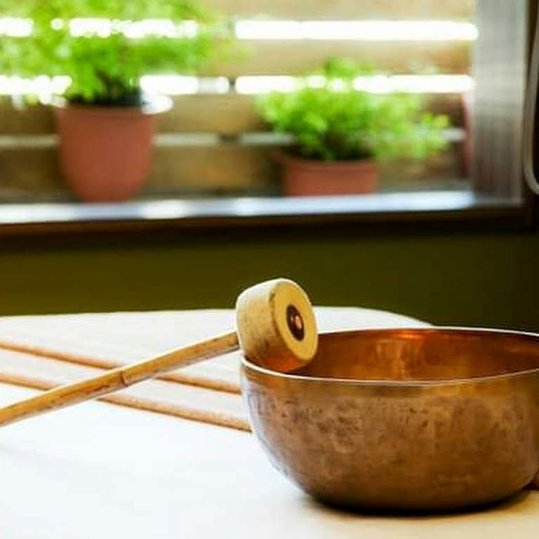 新朋友頌缽靜心按摩-線上預約體驗