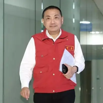 侯友宜民调上升至20.2% 侯办回应