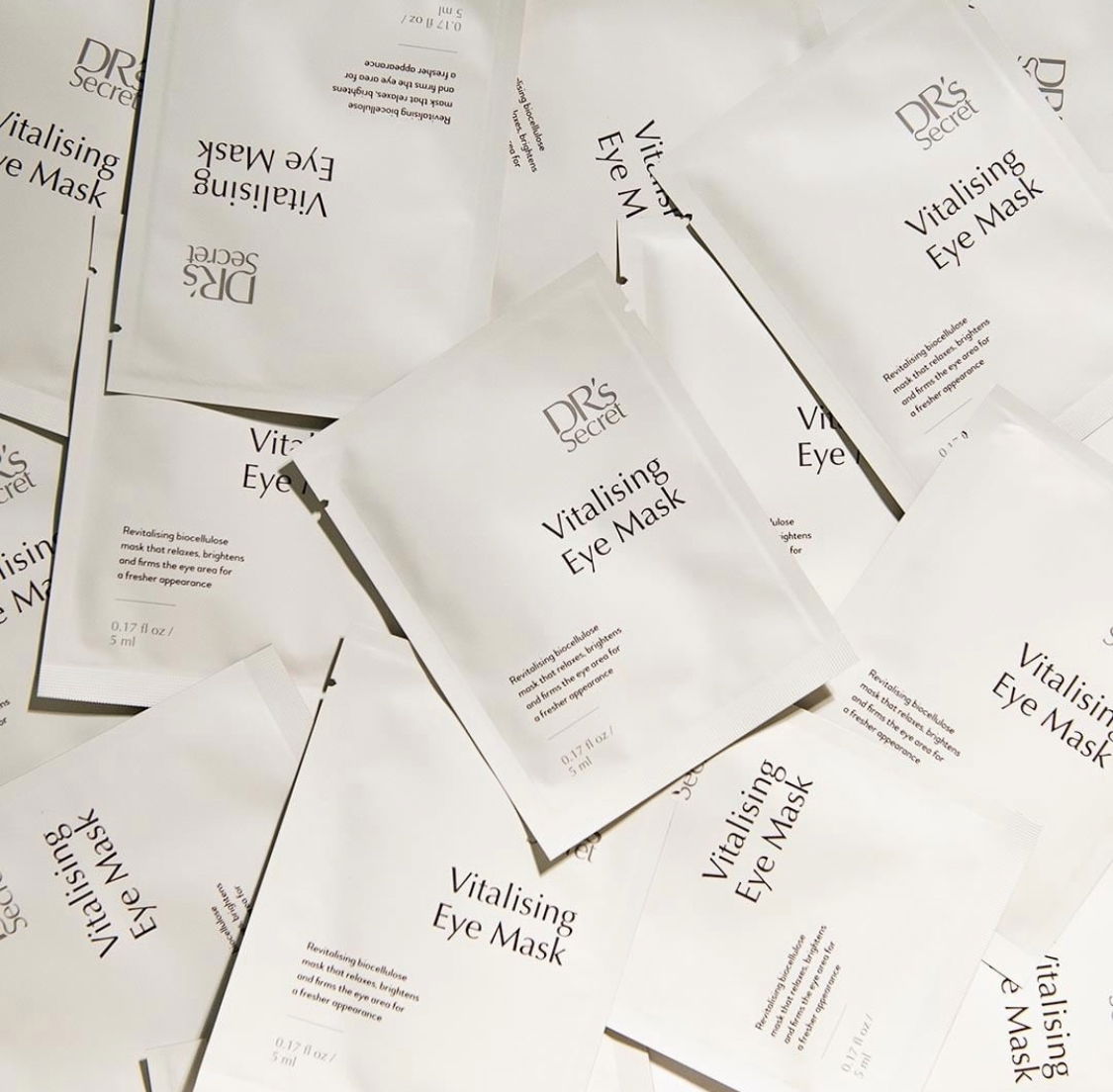 對抗眼周細紋-煥活晶透眼膜