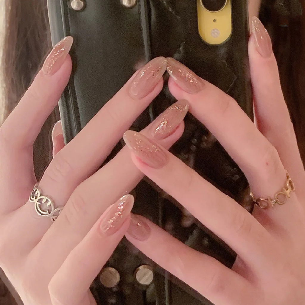 NAILS (KUKU CANTIK) 10rebuan