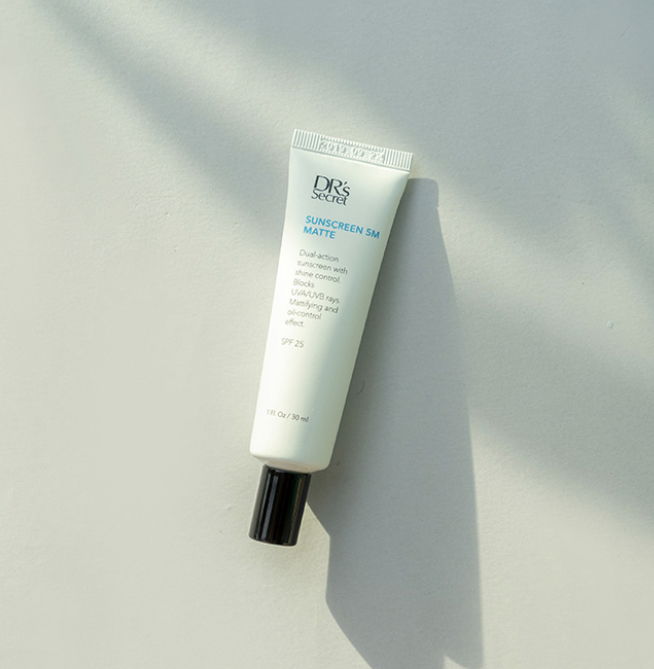 防曬霜（清爽）-適合油性肌、較有妝感