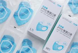 PTFE薄膜口罩 │ 可水洗、可噴灑酒精消毒、服貼臉型、戴久耳朵不會痛（NTD 165元‧15片）