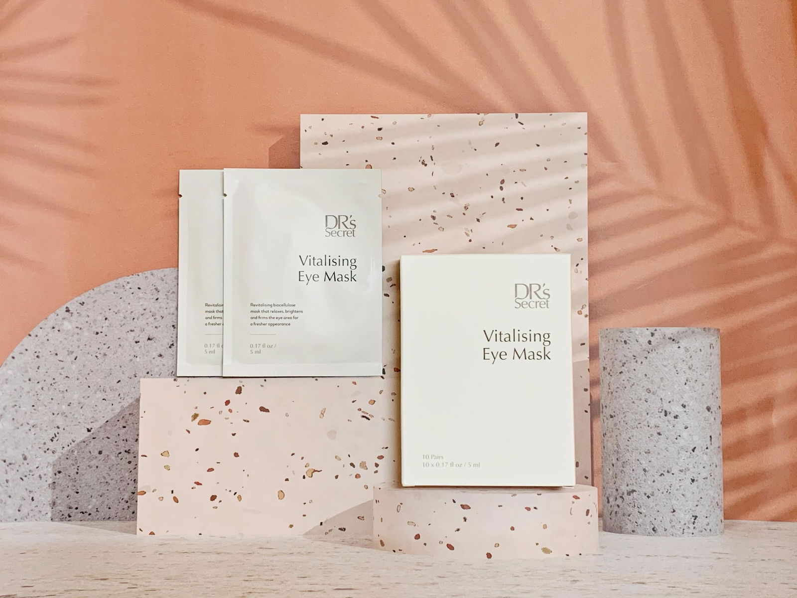 舒緩淨白緊緻眼周肌膚–煥活晶透眼膜👀