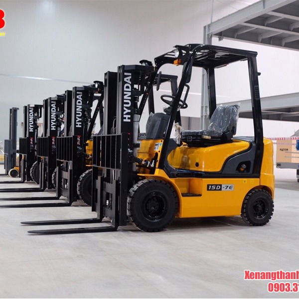 10 Loại xe Nâng Phổ Biến Trên Thị Trường Hiện Nay