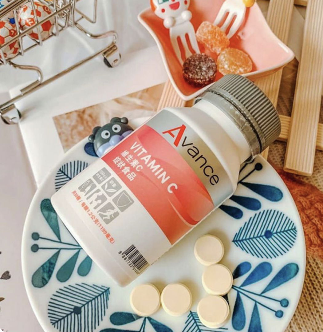 打疫苗大量攝取 ⇨維生素C