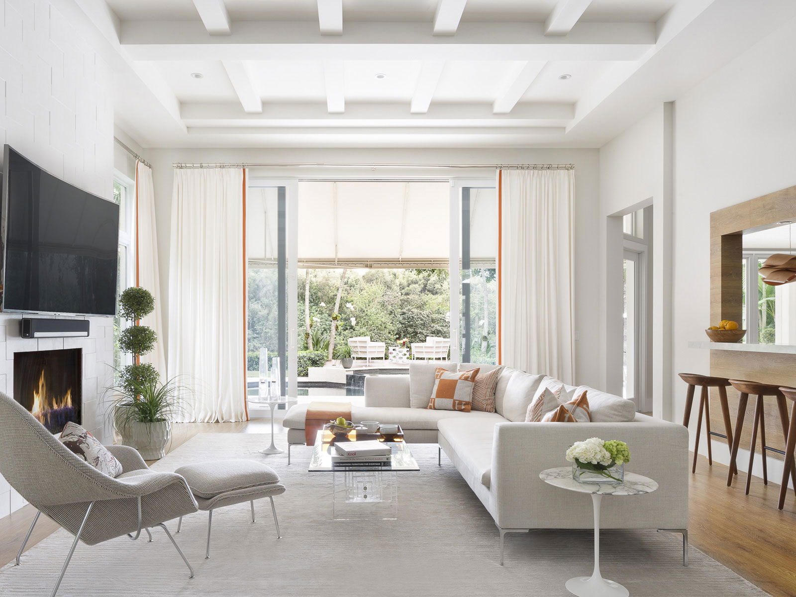 Thiết Kế Nội Thất Phòng Khách 15m2 Đẹp, Tiện Nghi