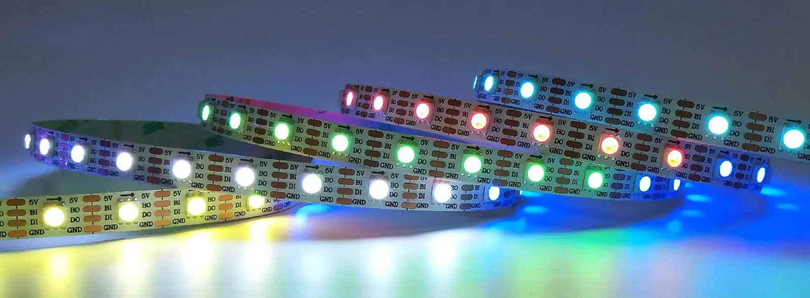 China ws2813 sk6813-5V led strip light manufacturer