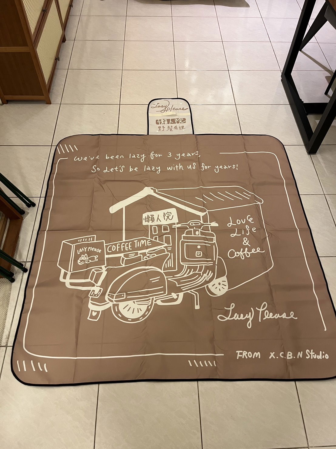 懶人院x喜春寶妞 三週年野餐墊